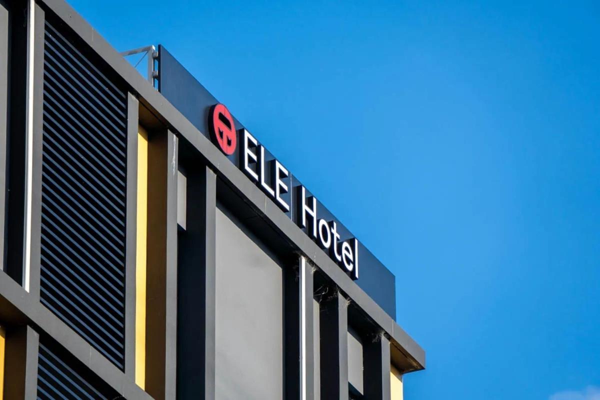 Ele Hotel Kuzuha Hirakata Zewnętrze zdjęcie